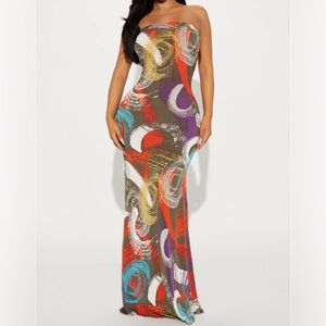 Fashion Nova Colorful Swirl Strapless Maxi Dress
